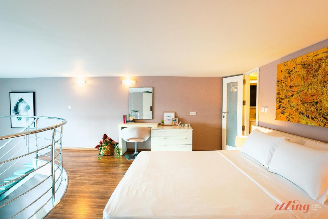 Amazing Seafront Duplex Apartment *