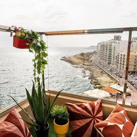 Amazing Seafront Duplex Apartment Sliema Exterior photo